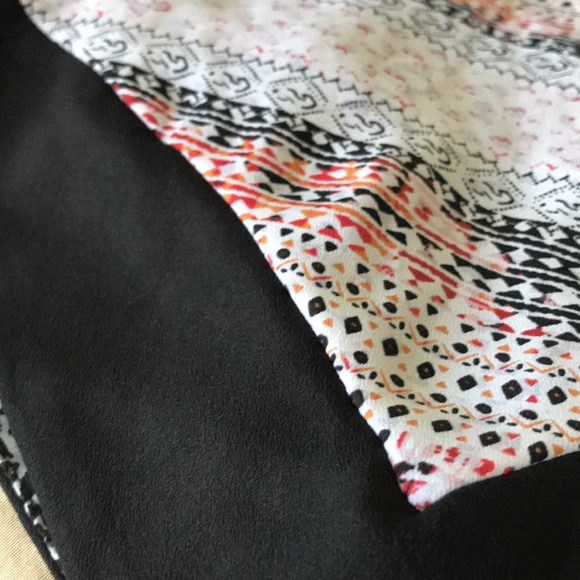 BCBG Tuxedo like Racerback Top - Picture 13 of 13